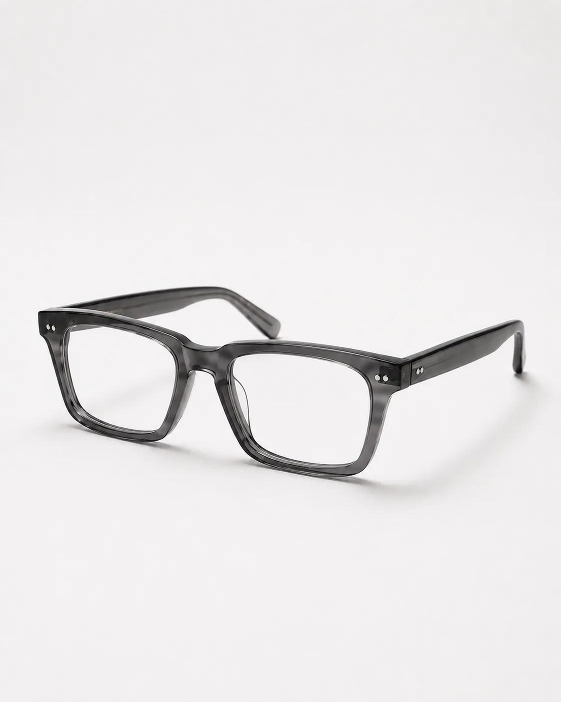 Lentes rectangular gris humo vistos de frente